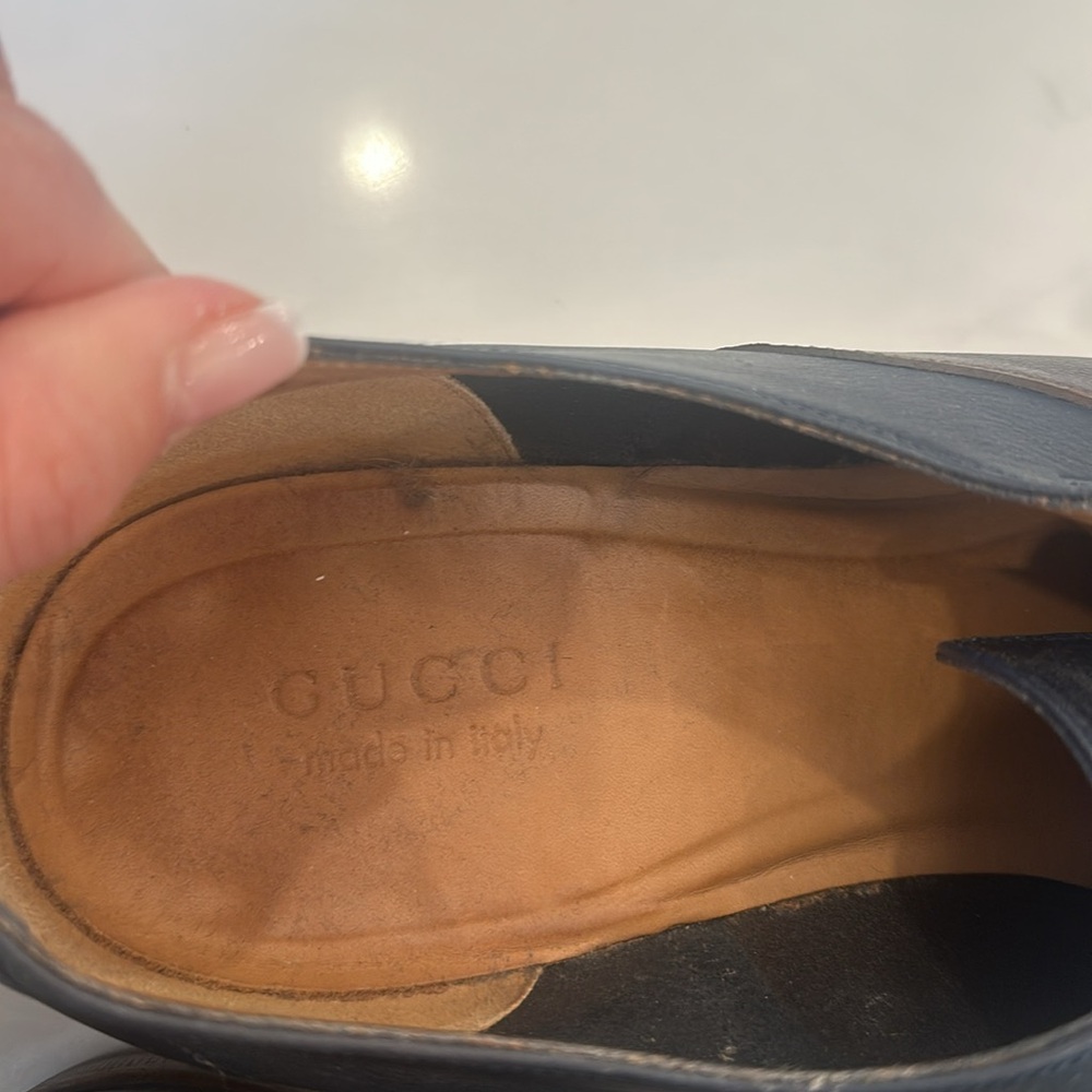Gucci Men's Two-Tone Leather Oxford Shoes - Picture 5 of 6
